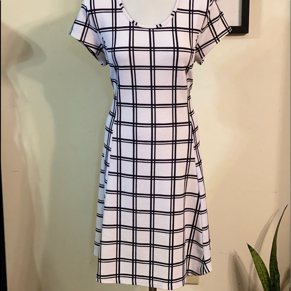 Plaid dress, very cute!
